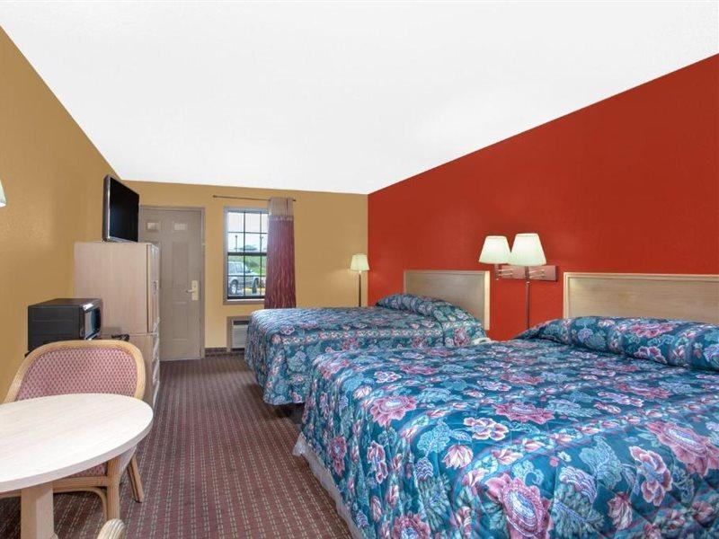 Knights Inn Wildersville Buitenkant foto